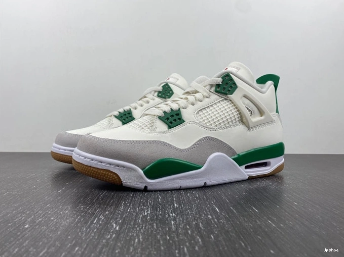 SB Jordan DR5415- 3895 Pine Green Stretchable 4 Retro 1014